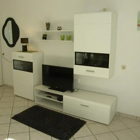 Gasthof Adriahouse Complex 80m From Stanici