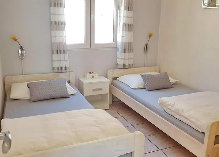 بيت ضيافة Adriahouse Complex 80m From 4*