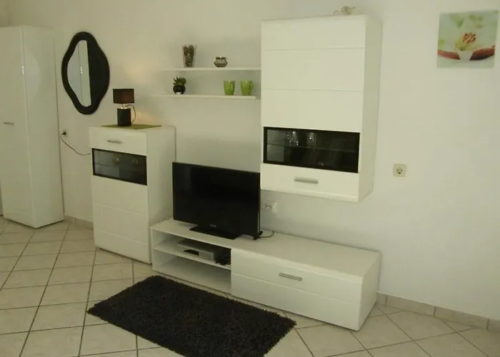 بيت ضيافة Adriahouse Complex 80m From Stanici
