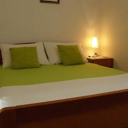 Adriahouse Complex 80m From Guest house Stanici